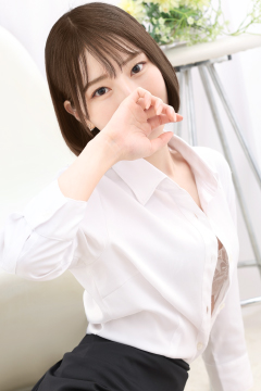 小鳥遊ありな